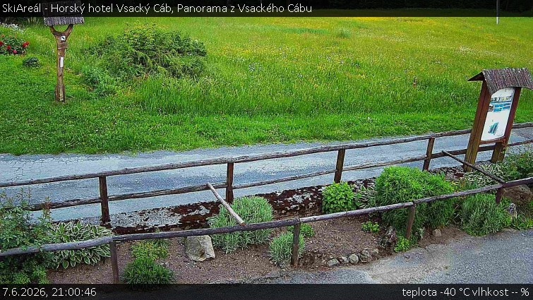 SkiAreál - Horský hotel Vsacký Cáb - Panorama z Vsackého Cábu - 7.6.2026 v 21:00