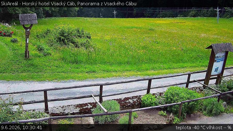 SkiAreál - Horský hotel Vsacký Cáb - Panorama z Vsackého Cábu - 9.6.2026 v 10:30