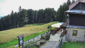 SkiAreál – Berghotel Vsacký Cáb - Panorama vom Vsacký Cáb - 1.8.2026 v 13:45 SkiAreál – Berghotel Vsacký Cáb - Panorama vom Vsacký Cáb - 1.8.2026 v 13:45