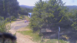 Skiareál Bílá - Lanovka - výstupní stanice - 14.6.2025 v 13:00