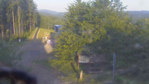 Skiareál Bílá - Lanovka - výstupní stanice - 23.6.2025 v 05:55
