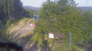 Skiareál Bílá - Lanovka - výstupní stanice - 23.6.2025 v 06:55