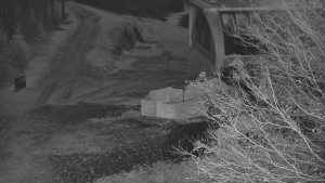 Skiareál Bílá - Lanovka - výstupní stanice - 6.11.2025 v 03:31 Skiareál Bílá - Lanovka - výstupní stanice - 6.11.2025 v 03:31