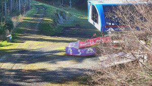 Skiareál Bílá - Lanovka - výstupní stanice - 6.11.2025 v 10:31 Skiareál Bílá - Lanovka - výstupní stanice - 6.11.2025 v 10:31