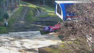 Skiareál Bílá - Lanovka - výstupní stanice - 14.11.2025 v 12:31 Skiareál Bílá - Lanovka - výstupní stanice - 14.11.2025 v 12:31