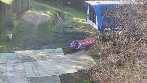 Skiareál Bílá - Lanovka - výstupní stanice - 14.11.2025 v 13:31 Skiareál Bílá - Lanovka - výstupní stanice - 14.11.2025 v 13:31