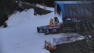 Skiareál Bílá - Lanovka - výstupní stanice - 7.12.2025 v 07:01 Skiareál Bílá - Lanovka - výstupní stanice - 7.12.2025 v 07:01