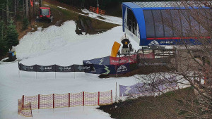 Skiareál Bílá - Lanovka - výstupní stanice - 8.12.2025 v 12:31