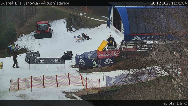 Skiareál Bílá - Lanovka - výstupní stanice - 20.12.2025 v 11:01