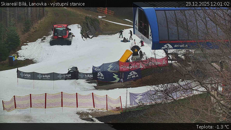 Skiareál Bílá - Lanovka - výstupní stanice - 23.12.2025 v 12:01