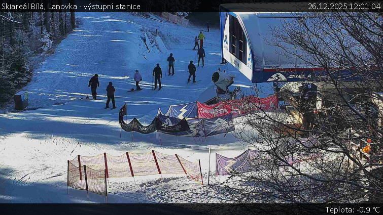 Skiareál Bílá - Lanovka - výstupní stanice - 26.12.2025 v 12:01