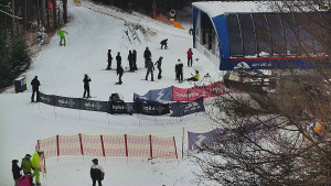 Skiareál Bílá - Lanovka - výstupní stanice - 28.12.2025 v 10:01 Skiareál Bílá - Lanovka - výstupní stanice - 28.12.2025 v 10:01