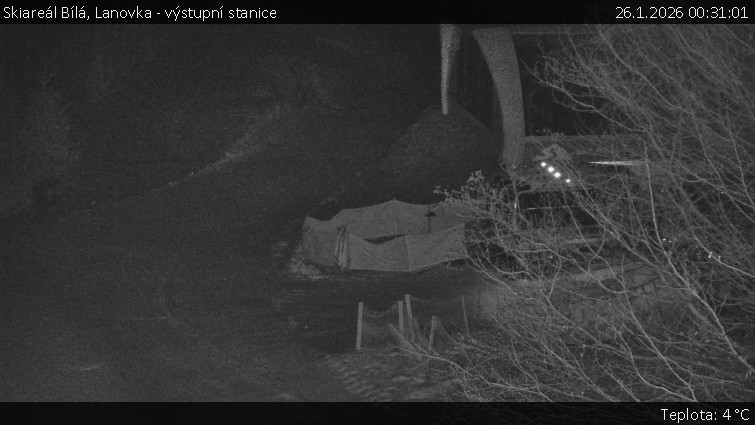 Skiareál Bílá - Lanovka - výstupní stanice - 26.1.2026 v 00:31