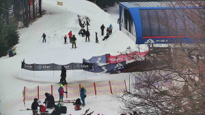 Skiareál Bílá - Lanovka - výstupní stanice - 6.2.2026 v 13:01