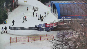 Skiareál Bílá - Lanovka - výstupní stanice - 6.2.2026 v 14:01