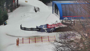 Skiareál Bílá - Lanovka - výstupní stanice - 6.2.2026 v 15:31
