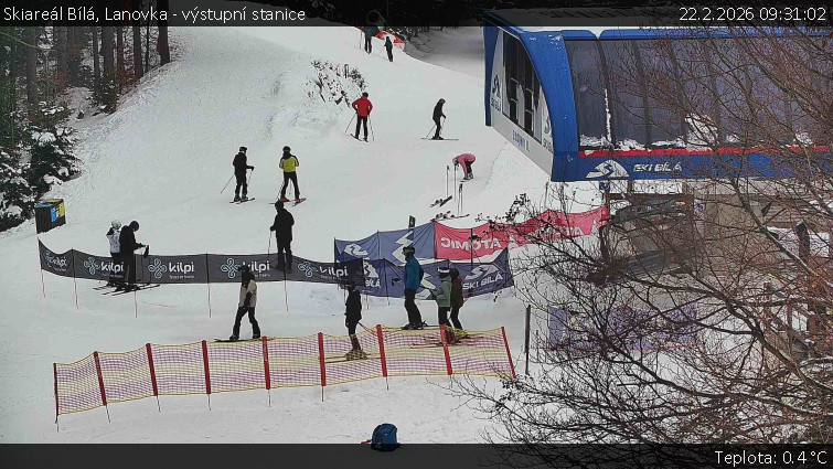 Skiareál Bílá - Lanovka - výstupní stanice - 22.2.2026 v 09:31