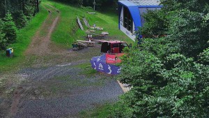 Skiareál Bílá - Lanovka - výstupní stanice - 11.6.2026 v 12:31 Skiareál Bílá - Lanovka - výstupní stanice - 11.6.2026 v 12:31