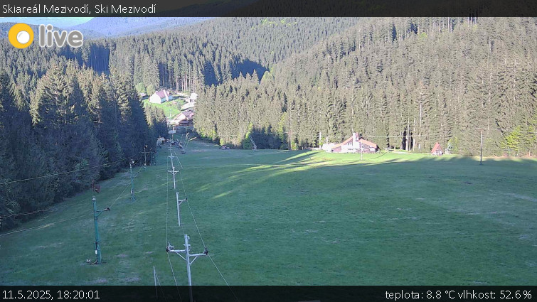 Skiareál Mezivodí - Ski Mezivodí - 11.5.2025 v 18:20 Skiareál Mezivodí - Ski Mezivodí - 11.5.2025 v 18:20
