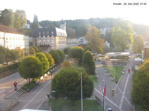 Město Jánské Lázně - Kolonáda, náměstí Svobody - 29.9.2025 v 07:45