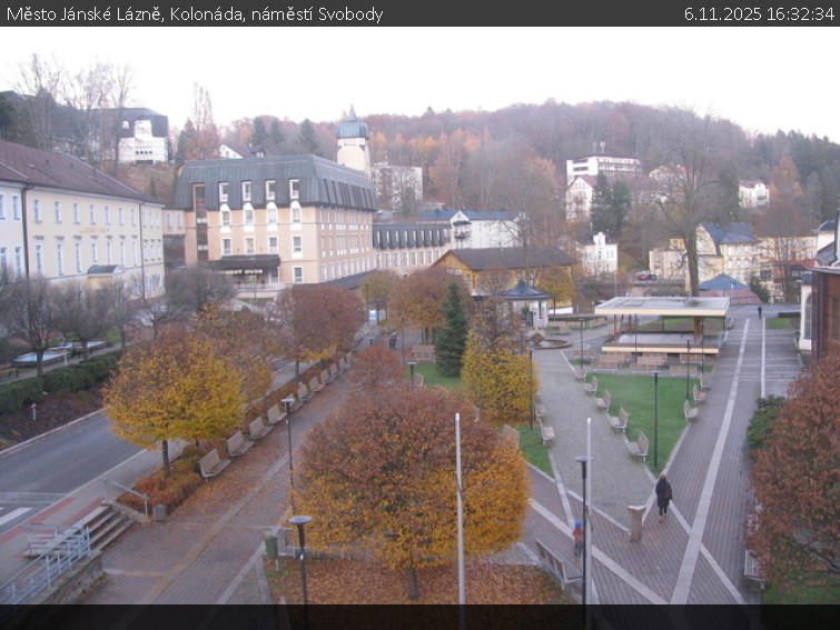 Město Jánské Lázně - Kolonáda, náměstí Svobody - 6.11.2025 v 16:32