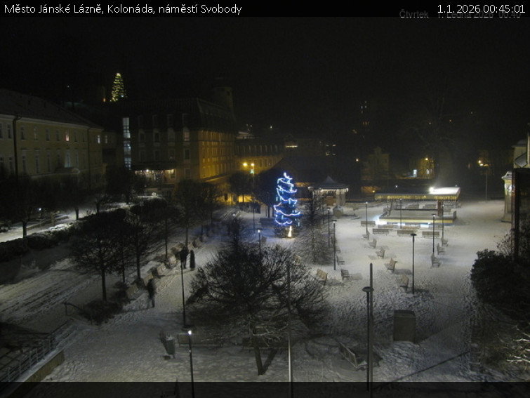 Město Jánské Lázně - Kolonáda, náměstí Svobody - 1.1.2026 v 00:45