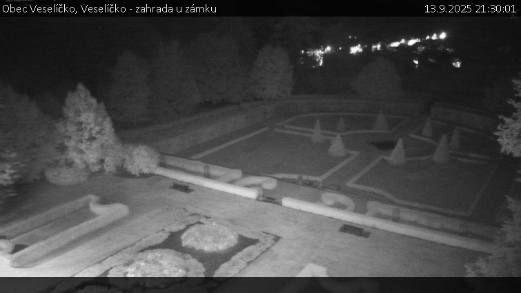 Obec Veselíčko - Veselíčko - zahrada u zámku - 13.9.2025 v 21:30 Obec Veselíčko - Veselíčko - zahrada u zámku - 13.9.2025 v 21:30
