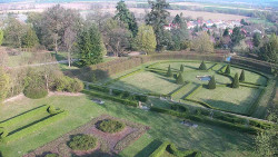 Veselíčko - zahrada u zámku