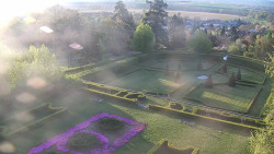 Veselíčko - zahrada u zámku