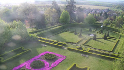 Veselíčko - zahrada u zámku