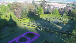 Veselíčko - zahrada u zámku