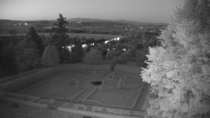 Obec Veselíčko - Veselíčko - park u zámku - 1.7.2025 v 03:30