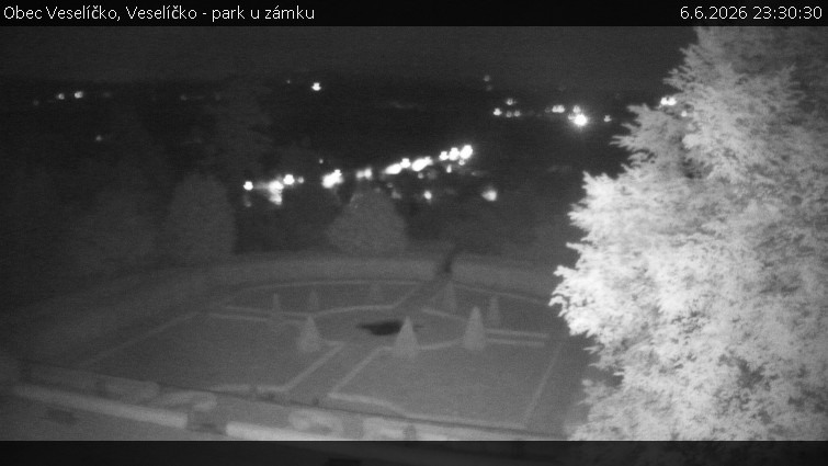Obec Veselíčko - Veselíčko - park u zámku - 6.6.2026 v 23:30