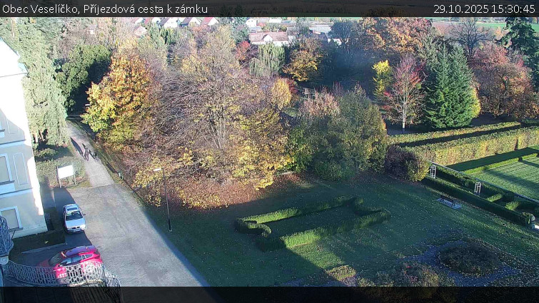 Obec Veselíčko - Příjezdová cesta k zámku - 29.10.2025 v 15:30 Obec Veselíčko - Příjezdová cesta k zámku - 29.10.2025 v 15:30