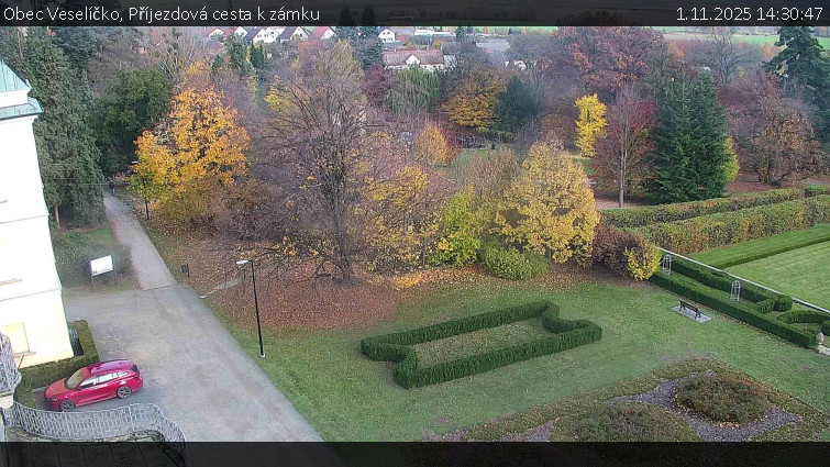 Obec Veselíčko - Příjezdová cesta k zámku - 1.11.2025 v 14:30 Obec Veselíčko - Příjezdová cesta k zámku - 1.11.2025 v 14:30
