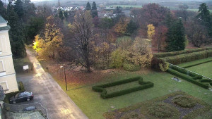 Obec Veselíčko - Příjezdová cesta k zámku - 3.11.2025 v 06:30