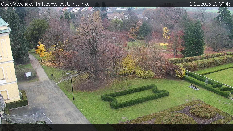 Obec Veselíčko - Příjezdová cesta k zámku - 9.11.2025 v 10:30