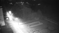 Příjezdová cesta k zámku