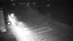 Příjezdová cesta k zámku