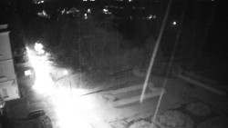 Příjezdová cesta k zámku