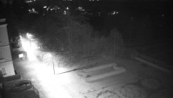 Příjezdová cesta k zámku