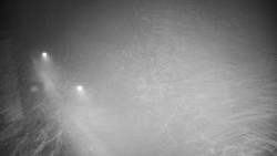 Příjezdová cesta k zámku