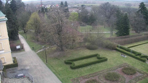 Obec Veselíčko - Příjezdová cesta k zámku - 2.4.2026 v 06:30