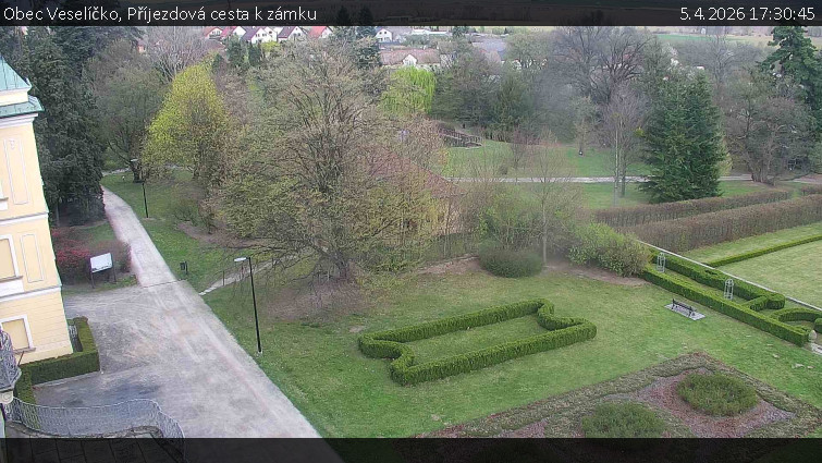 Obec Veselíčko - Příjezdová cesta k zámku - 5.4.2026 v 17:30