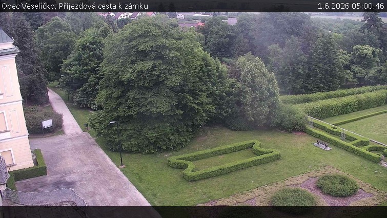 Obec Veselíčko - Příjezdová cesta k zámku - 1.6.2026 v 05:00