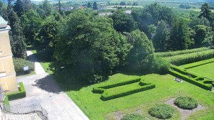Obec Veselíčko - Příjezdová cesta k zámku - 6.6.2026 v 11:30 Obec Veselíčko - Příjezdová cesta k zámku - 6.6.2026 v 11:30