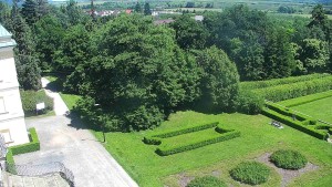 Obec Veselíčko - Příjezdová cesta k zámku - 6.6.2026 v 13:30 Obec Veselíčko - Příjezdová cesta k zámku - 6.6.2026 v 13:30