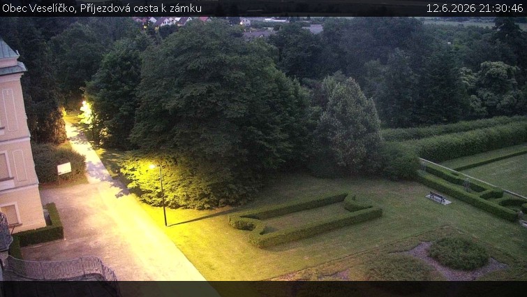 Obec Veselíčko - Příjezdová cesta k zámku - 12.6.2026 v 21:30