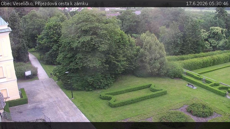 Obec Veselíčko - Příjezdová cesta k zámku - 17.6.2026 v 05:30