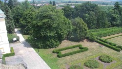 Zufahrtsstraße zum Schloss
